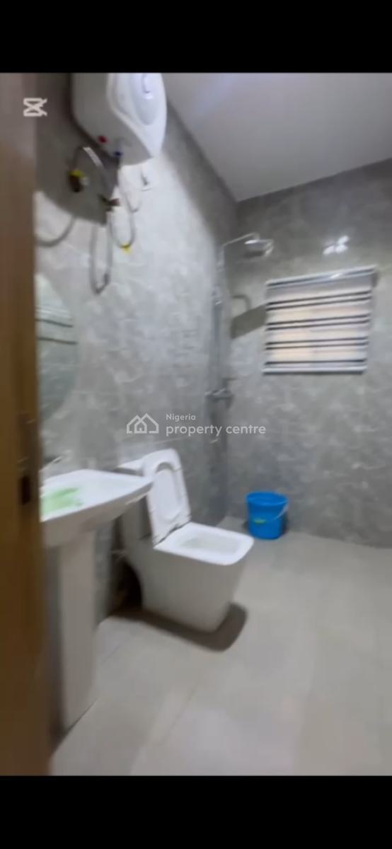 3 Bedroom Apartment, Gilmour Area, Jahi, Abuja, Block of Flats for Sale