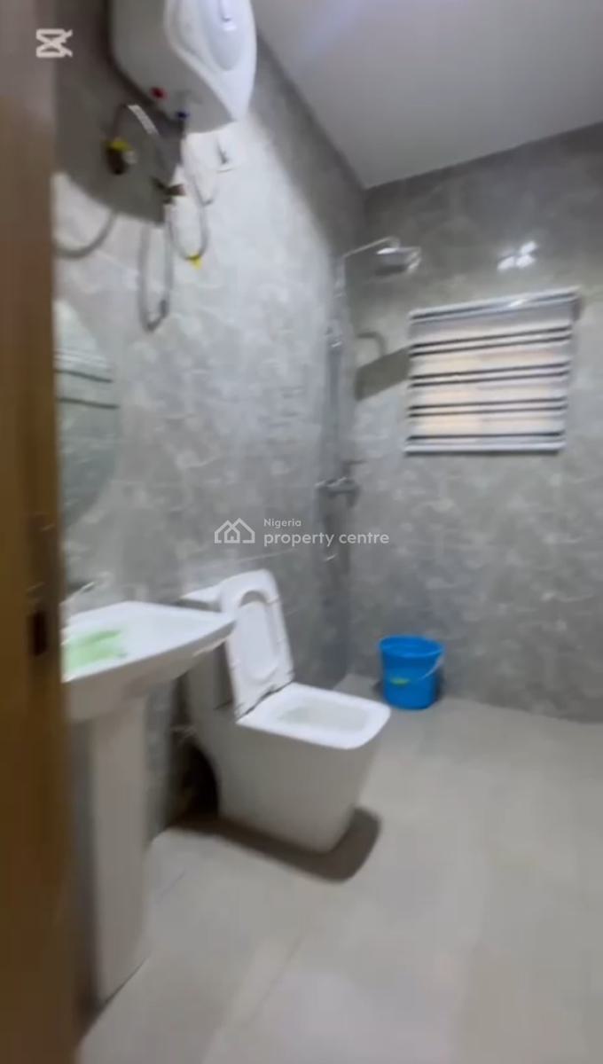 3 Bedroom Apartment, Gilmour Area, Jahi, Abuja, Block of Flats for Sale