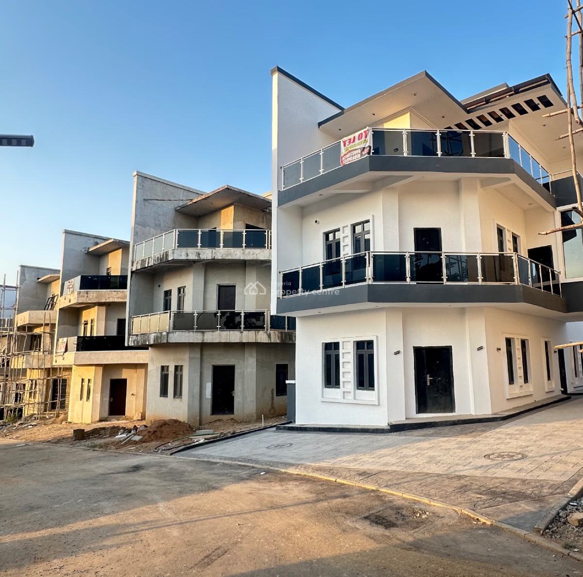 Tastefully Finished 4 Bedroom Detached Duplex with a Room Bq, Guzape District, Abuja, Detached Duplex for Rent