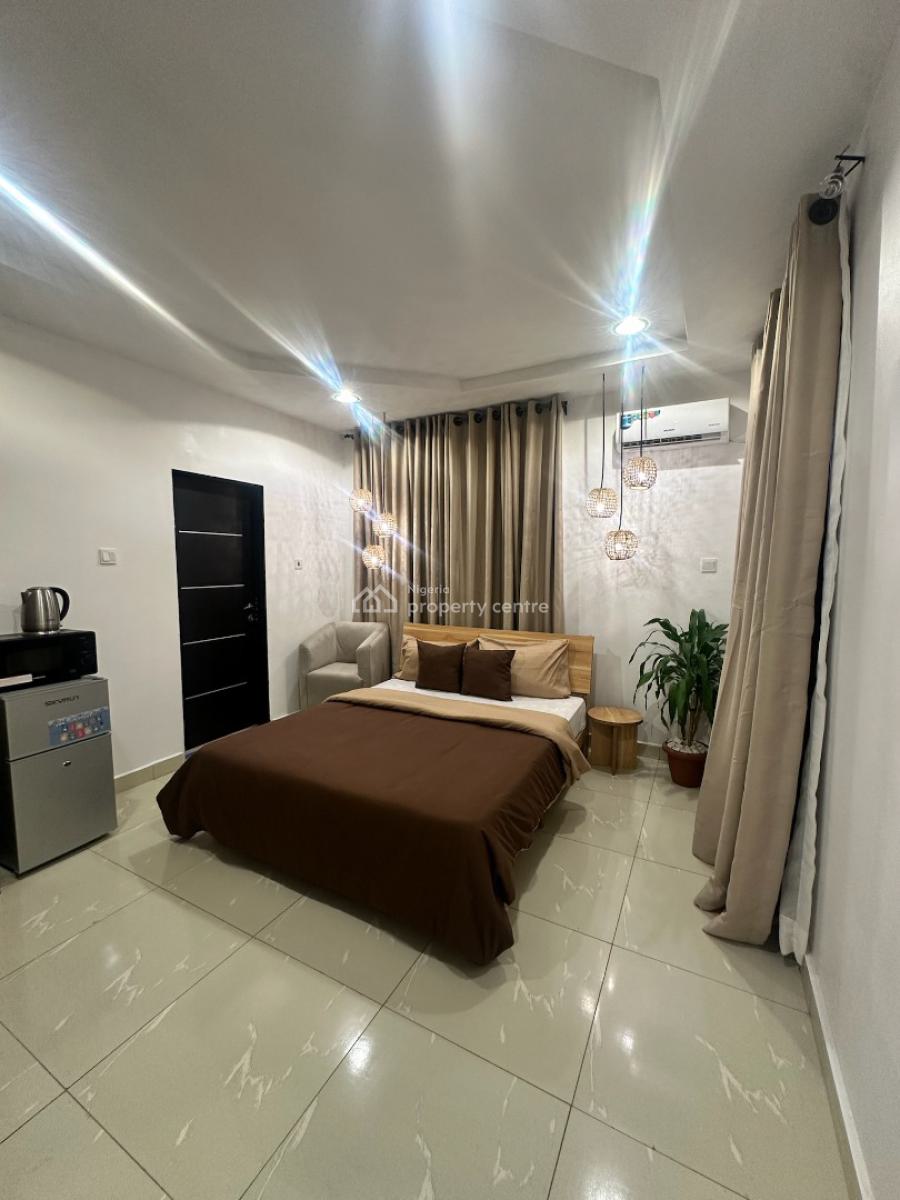 Sophisticated Studio Apartment, Femi Gbajabiamila Crescent, Jahi, Abuja, Flat / Apartment Short Let