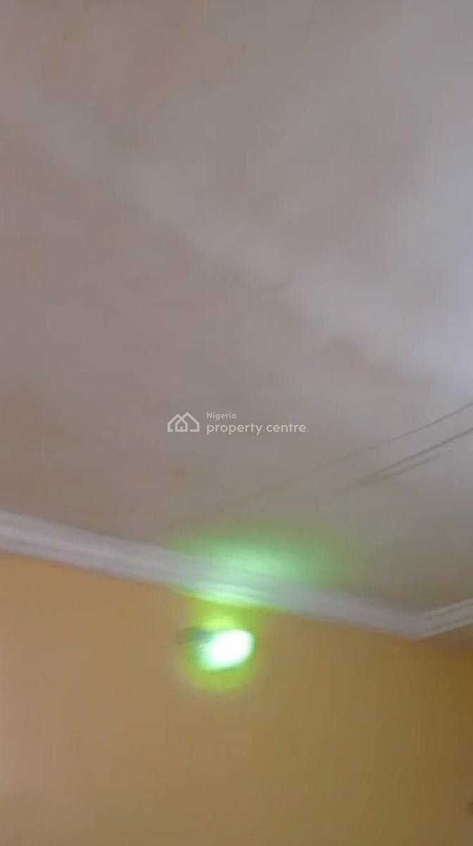 Standard  Mini Flat Upstairs with  Pop, Car Park, Onike, Yaba, Lagos, Mini Flat (room and Parlour) for Rent