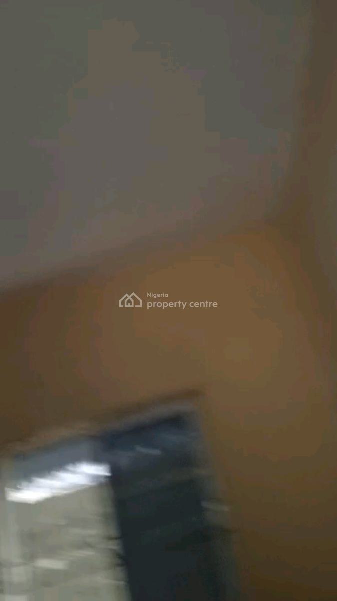 Standard  Mini Flat Upstairs with  Pop, Car Park, and Kitchen Cabinet, Onike, Yaba, Lagos, Mini Flat (room and Parlour) for Rent