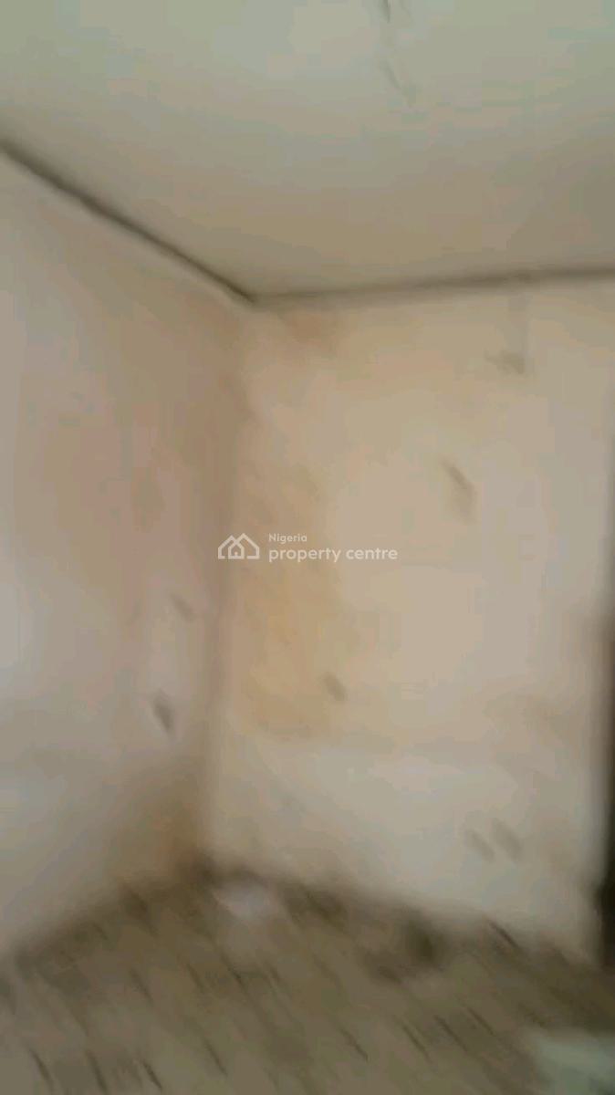 Standard  Mini Flat Upstairs with  Pop, Car Park, and Kitchen Cabinet, Onike, Yaba, Lagos, Mini Flat (room and Parlour) for Rent