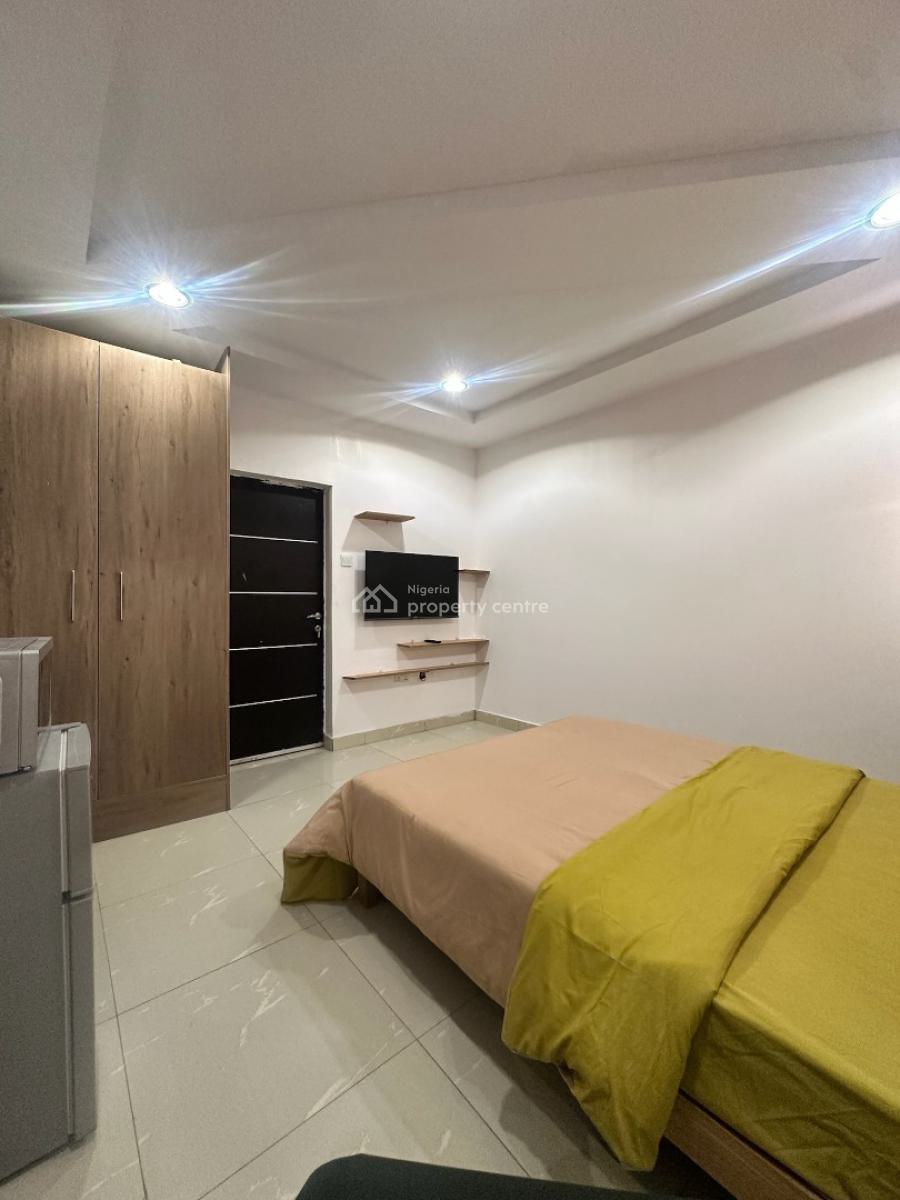 Sophisticated Studio Apartment, Femi Gbajabiamila Crescent, Jahi, Abuja, Flat / Apartment Short Let
