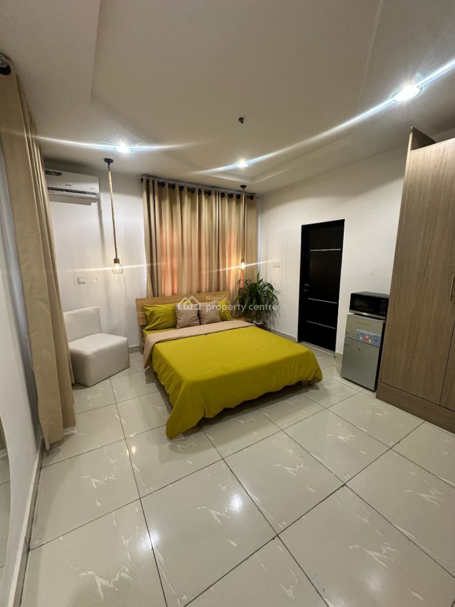 Sophisticated Studio Apartment, Femi Gbajabiamila Crescent, Jahi, Abuja, Flat / Apartment Short Let
