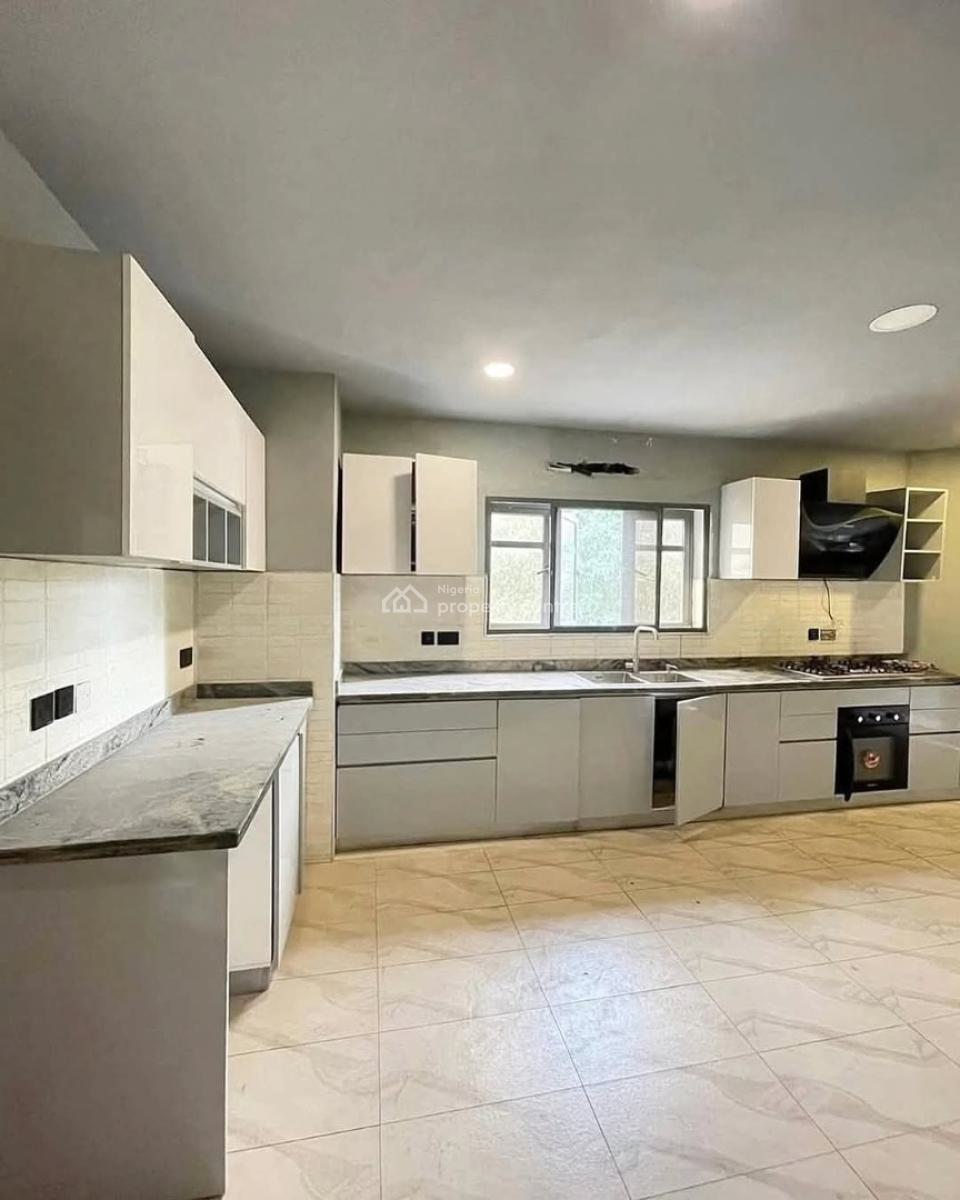 Spacious 3-bedroom Apartment, Victoria Island (vi), Lagos, Flat / Apartment for Rent