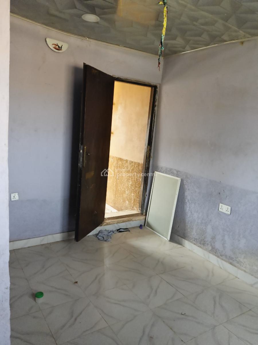 2 Bedroom Apartment, Kubwa, Abuja, House for Sale