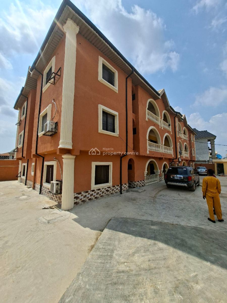 Renovated Block of 6 Flats on a Corner Piece Land, Parkview Estate, Ago Palace, Isolo, Lagos, Block of Flats for Sale