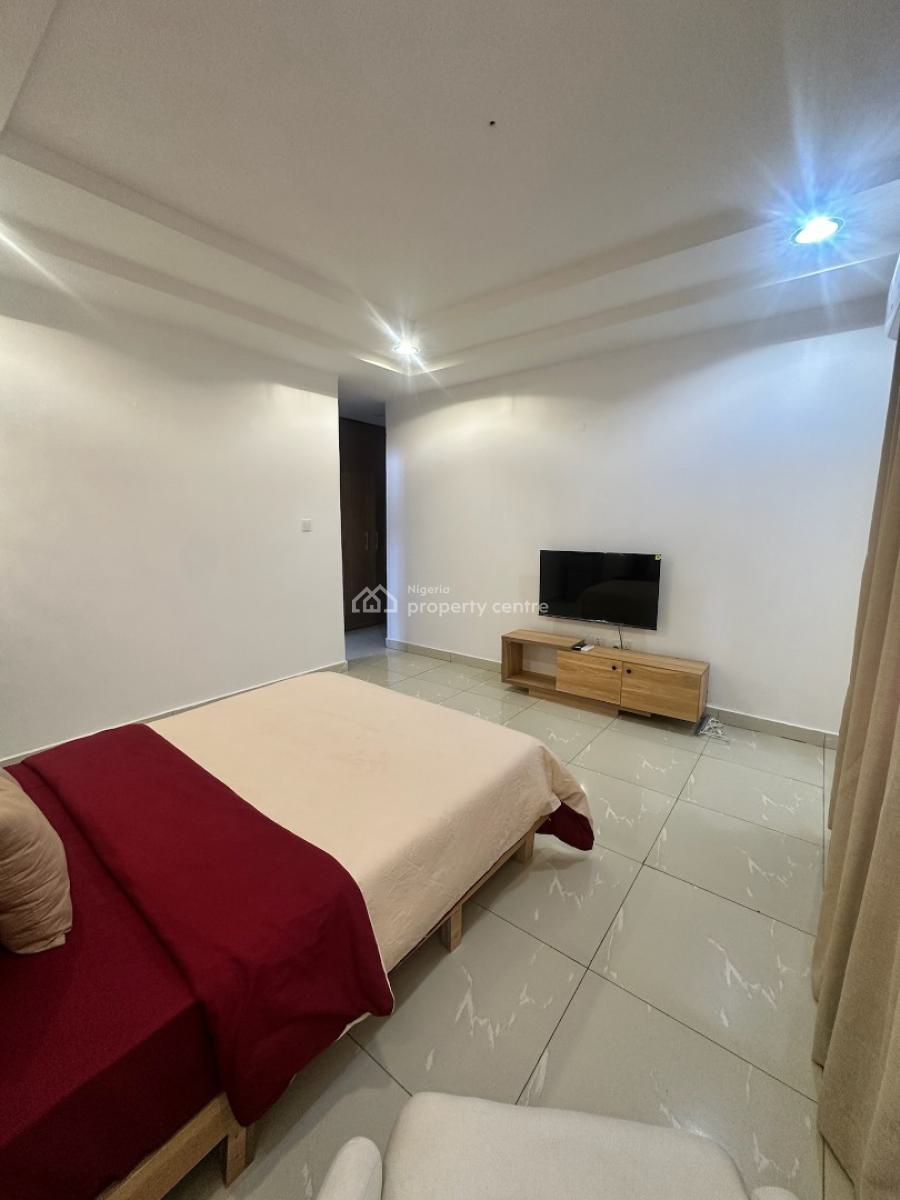 Sophisticated Studio Apartment, Femi Gbajabiamila Crescent, Jahi, Abuja, Flat / Apartment Short Let