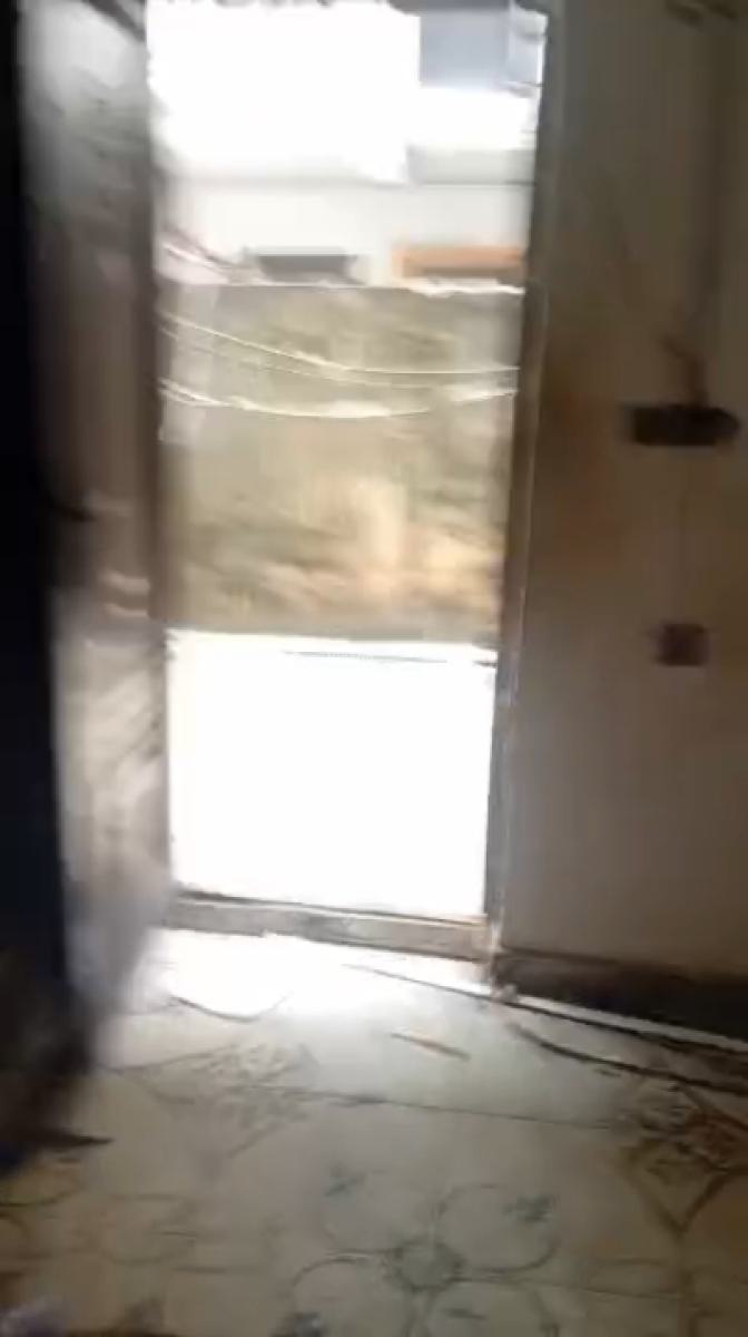 Standard  Mini Flat Upstairs with  Pop, Car Park, Onike, Yaba, Lagos, Mini Flat (room and Parlour) for Rent