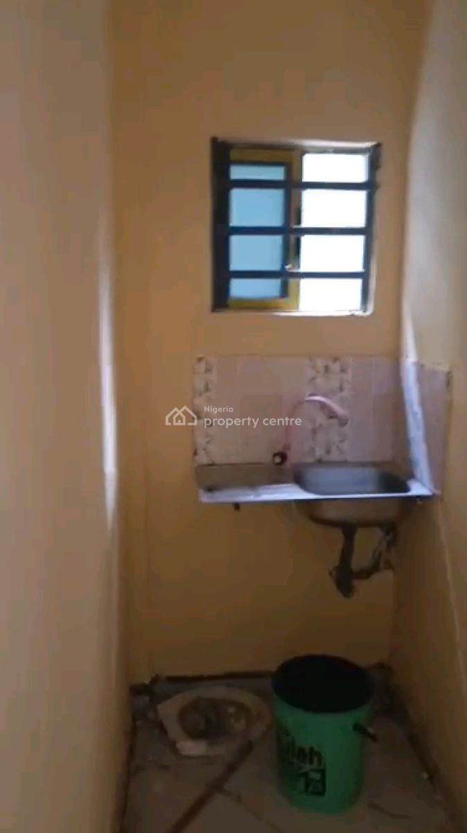 a Relatively New and Spacious Miniflat, Groundfloor with, Off Market Street, Shomolu, Lagos, Mini Flat (room and Parlour) for Rent