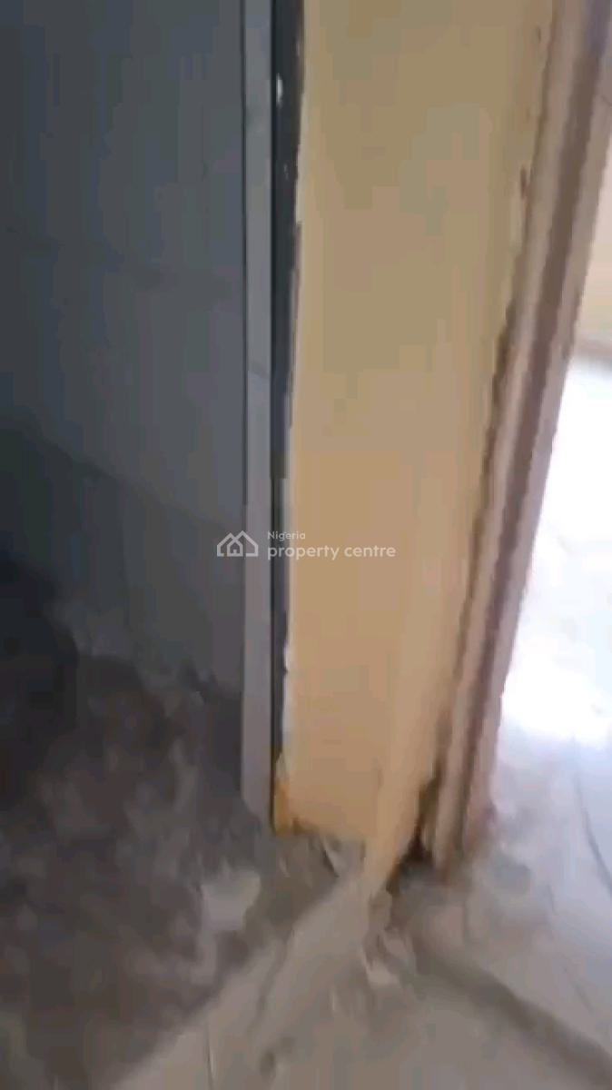 a Relatively New and Spacious Miniflat, Groundfloor with, Off Market Street, Shomolu, Lagos, Mini Flat (room and Parlour) for Rent