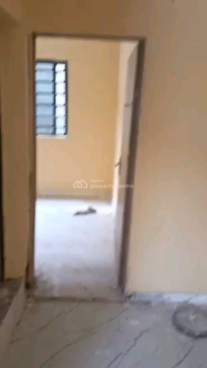 a Relatively New and Spacious Miniflat, Groundfloor with, Off Market Street, Shomolu, Lagos, Mini Flat (room and Parlour) for Rent