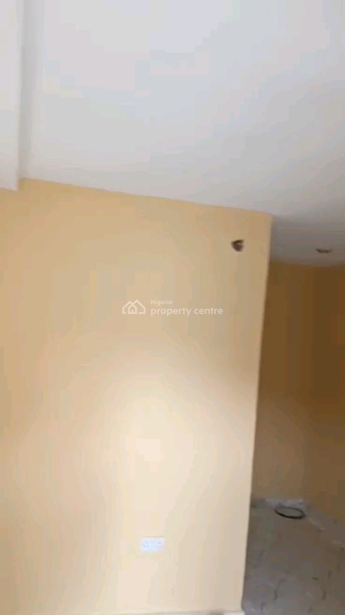 a Relatively New and Spacious Miniflat, Groundfloor with, Off Market Street, Shomolu, Lagos, Mini Flat (room and Parlour) for Rent