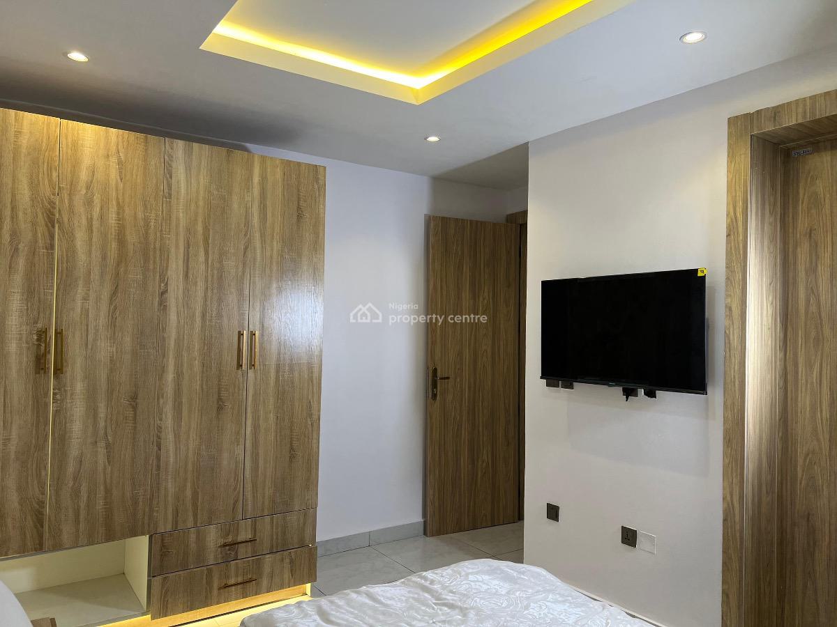Enjoy The Simplicity of Our Newly Renovated 2 Bedroom in The Most Secu, Lekki Phase 1, Lekki, Lagos, Flat / Apartment Short Let