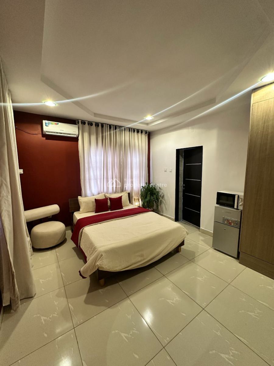 Sophisticated Studio Apartment, Femi Gbajabiamila Crescent, Jahi, Abuja, Flat / Apartment Short Let