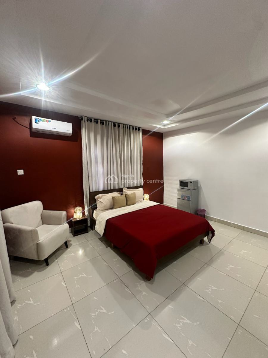 Sophisticated Studio Apartment, Femi Gbajabiamila Crescent, Jahi, Abuja, Flat / Apartment Short Let