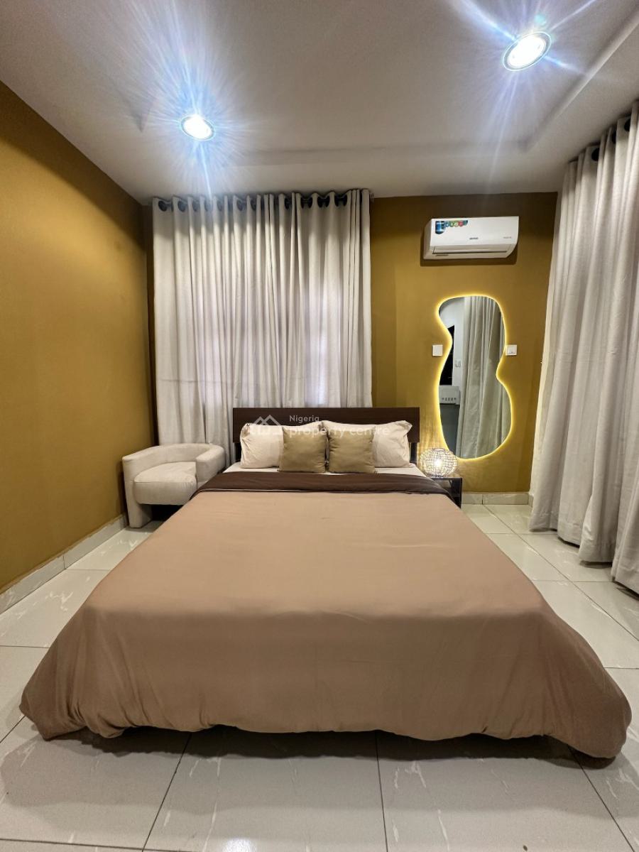 Sophisticated Studio Apartment, Femi Gbajabiamila Crescent, Jahi, Abuja, Flat / Apartment Short Let