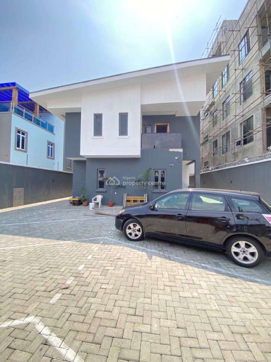 Brand New 4 Bedroom Penthouse, Lekki Right, Lekki Phase 1, Lekki, Lagos, Flat / Apartment for Rent