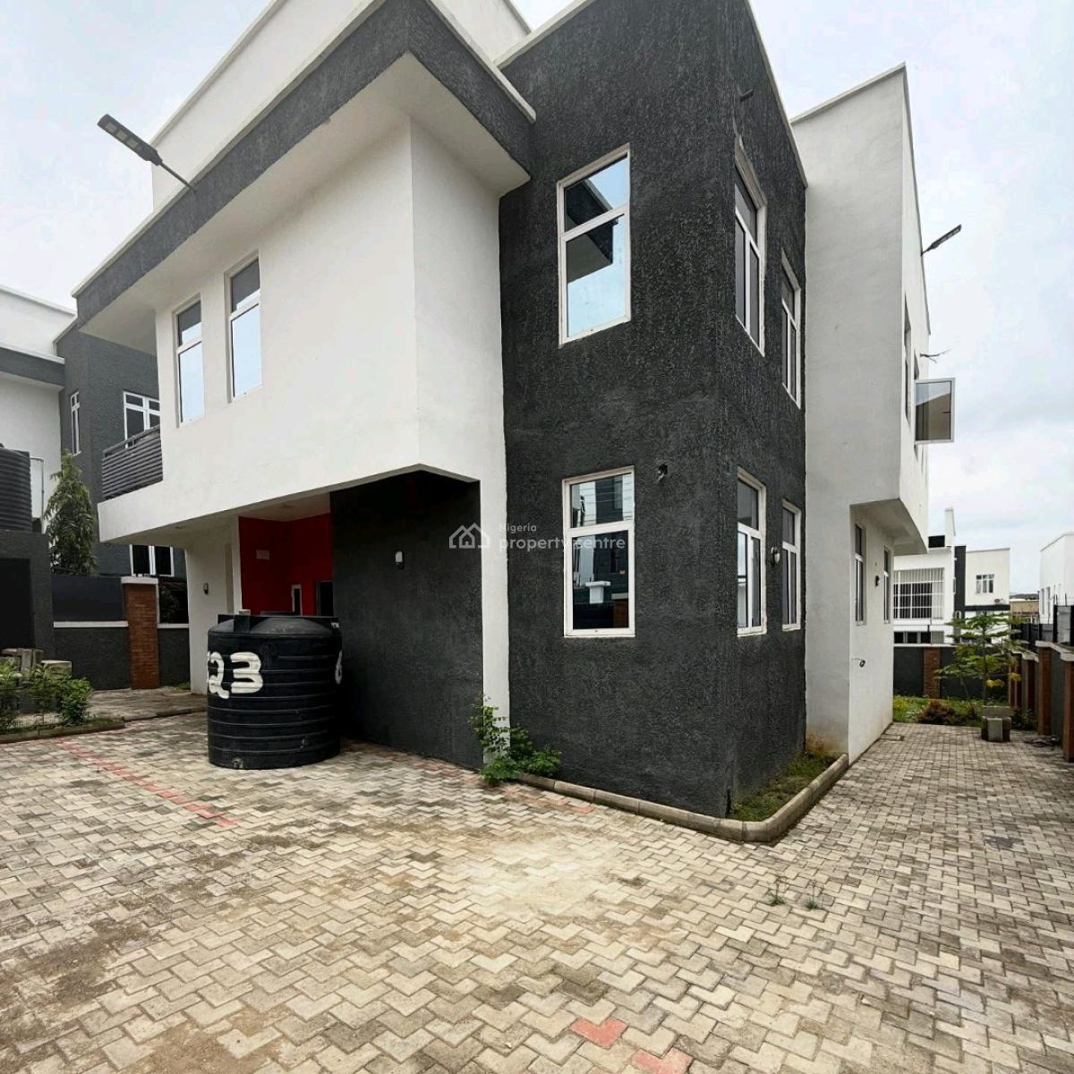 5 Bedroom Detached Duplex 1 Room Detached Bq, Gwarinpa, Abuja, House for Sale