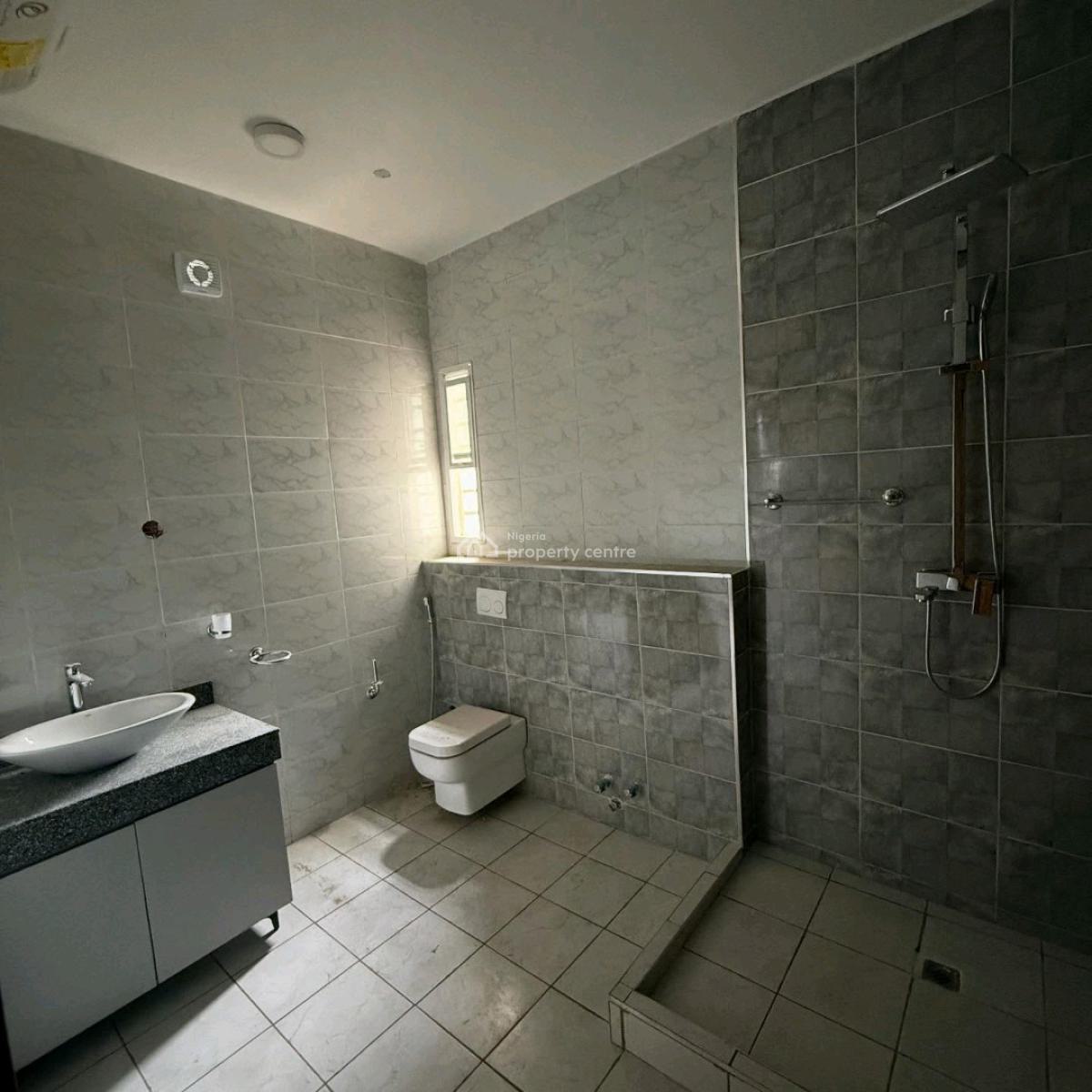 5 Bedroom Detached Duplex 1 Room Detached Bq, Gwarinpa, Abuja, House for Sale