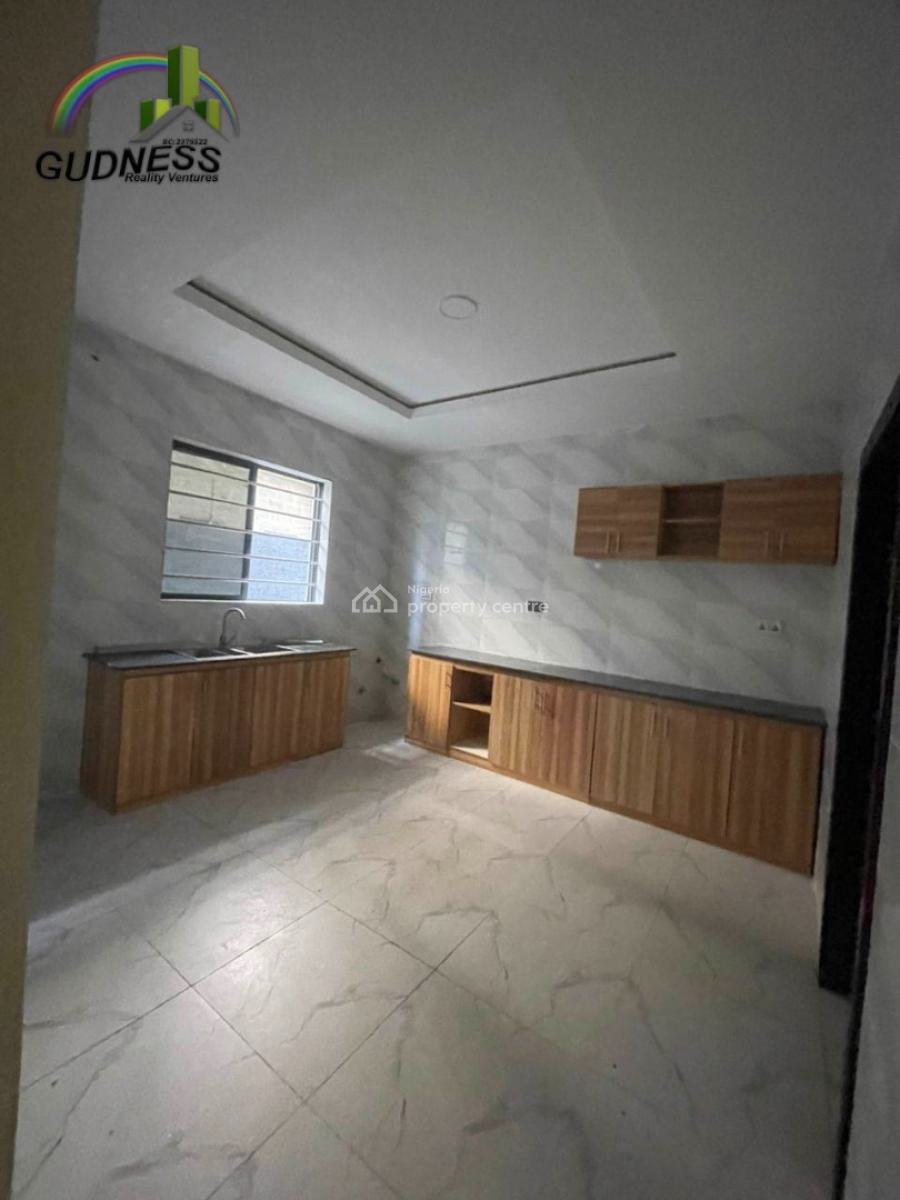 2 Bedroom Flat, Atlantic View Estate, Igbo Efon, Lekki, Lagos, Flat / Apartment for Rent