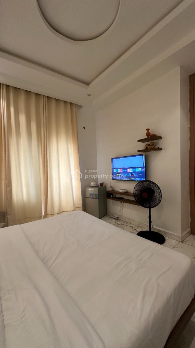 Sophisticated Studio Apartment, Greenlane Street, Festrut Estate, Katampe, Abuja, Flat / Apartment Short Let