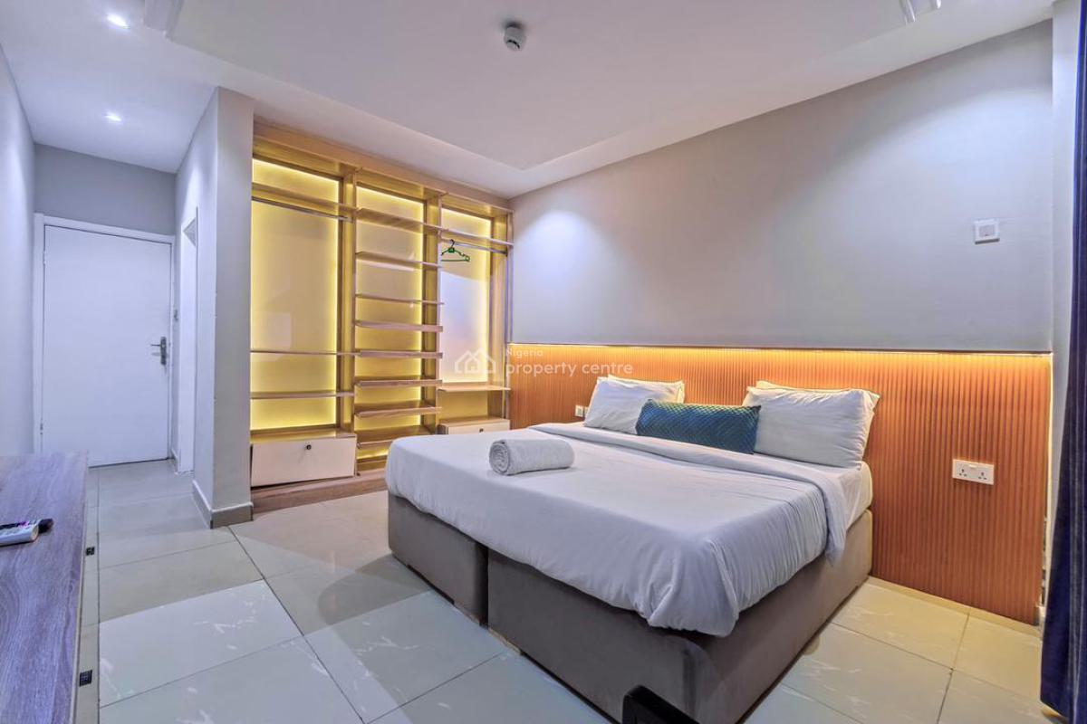 Luxury 3 Bedroom Apartment, Lekki Phase 1, Lekki, Lagos, Flat / Apartment Short Let