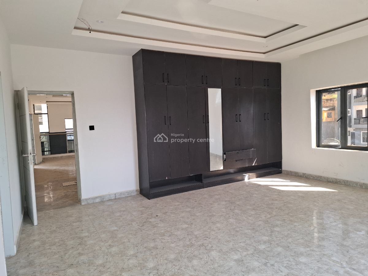 Standard 5 Bedroom Detached Duplex with Bq, Guzape District, Abuja, Detached Bungalow for Sale