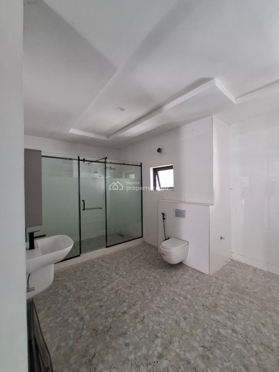 Standard 5 Bedroom Detached Duplex with Bq, Guzape District, Abuja, Detached Bungalow for Sale