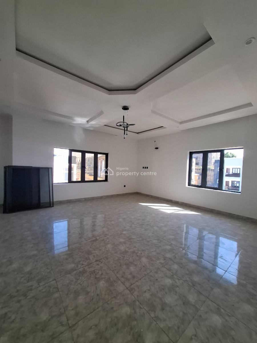 Standard 5 Bedroom Detached Duplex with Bq, Guzape District, Abuja, Detached Bungalow for Sale