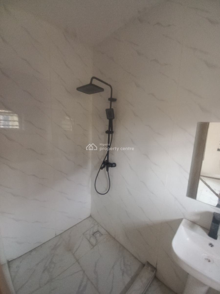 Brand Newly Built Super Spacious 3 Bedroom, Peninsula Gardens, Sangotedo, Ajah, Lagos, Flat / Apartment for Rent