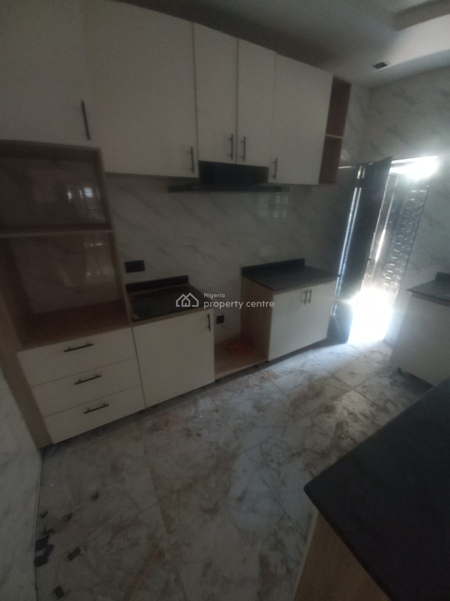 Brand Newly Built Super Spacious 3 Bedroom, Peninsula Gardens, Sangotedo, Ajah, Lagos, Flat / Apartment for Rent