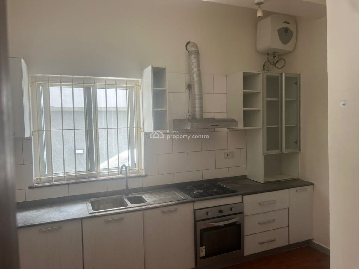 1 Bedroom  Flat(room and Parlor), Victoria Island (vi), Lagos, Mini Flat (room and Parlour) for Sale