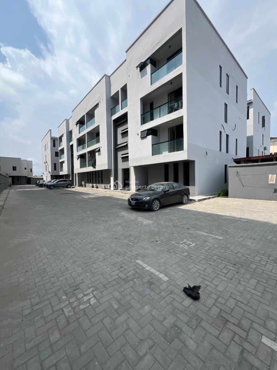 4-bedroom Maisonette with Bq, Ologolo, Lekki, Lagos, Flat / Apartment for Rent