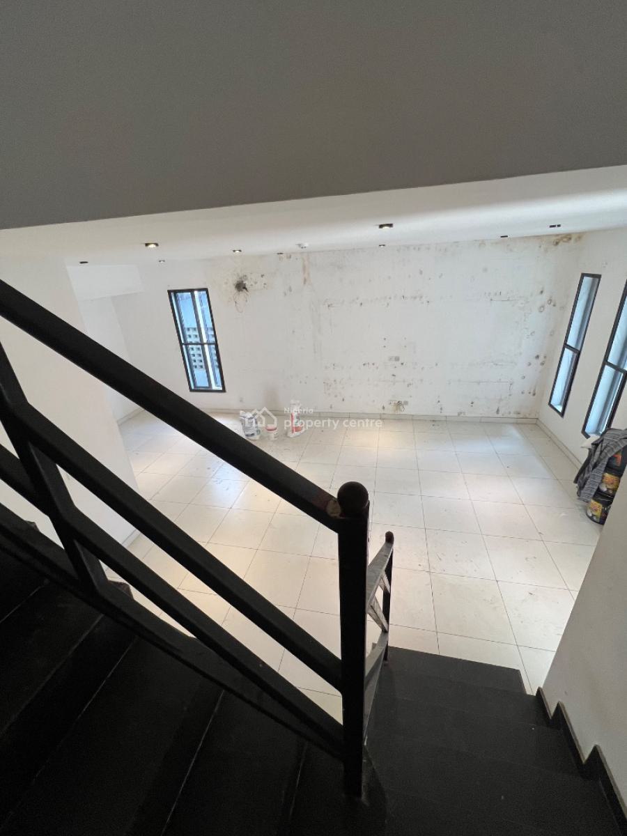 4-bedroom Maisonette with Bq, Ologolo, Lekki, Lagos, Flat / Apartment for Rent