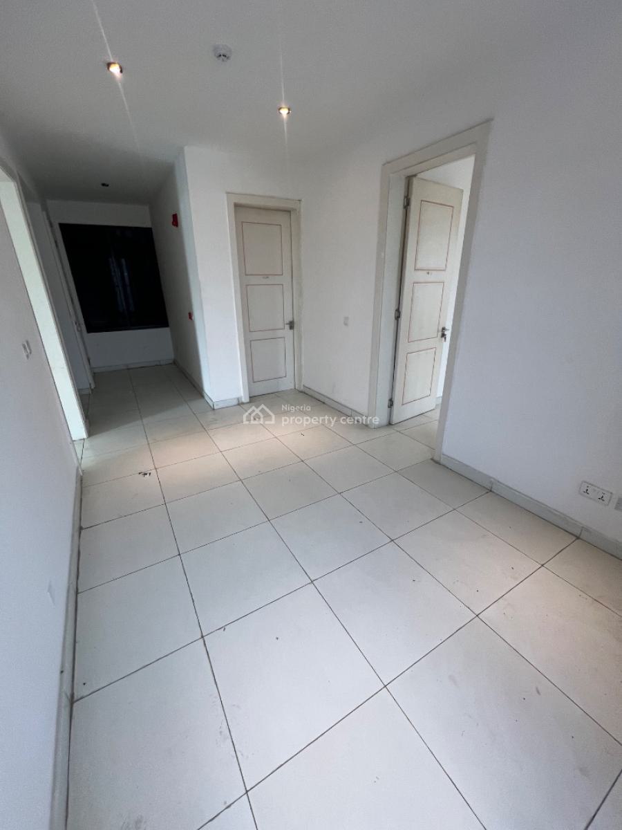 4-bedroom Maisonette with Bq, Ologolo, Lekki, Lagos, Flat / Apartment for Rent