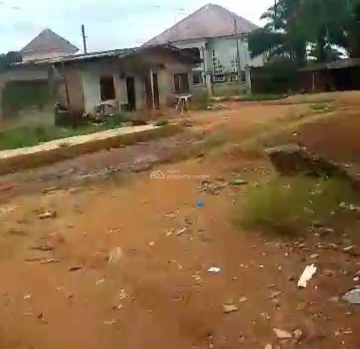 Old Bungalow on 100ft By 100ft Fenced Land, Benoni Road, Off Oyaide Road Gra, Benin, Oredo, Edo, Land for Sale