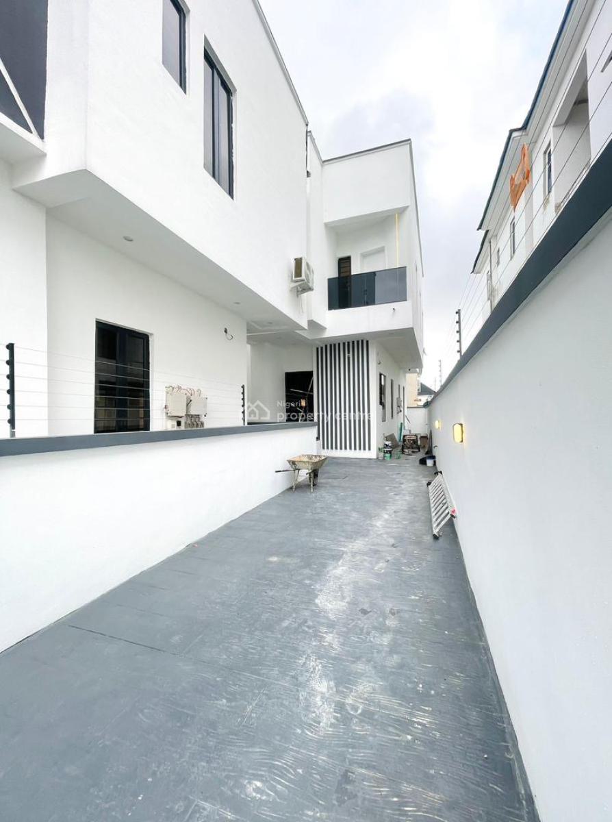Nicely Built 4 Bedroom Semi Detached Duplex with Bq, Ajah, Lagos, Semi-detached Duplex for Sale