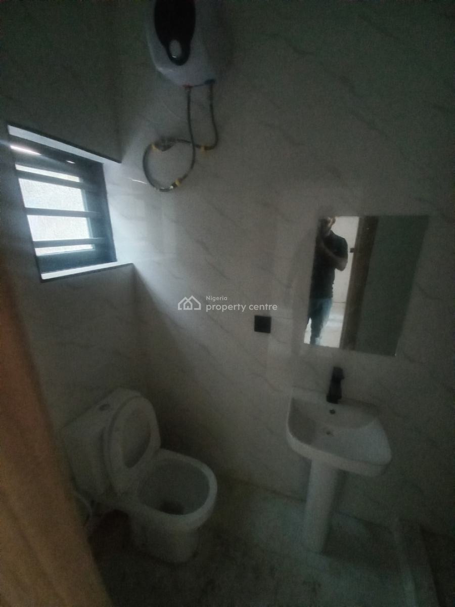 Brand New Lovely & Spacious 2 Bedroom, Peninsula Garden Estate, Sangotedo, Ajah, Lagos, Flat / Apartment for Rent