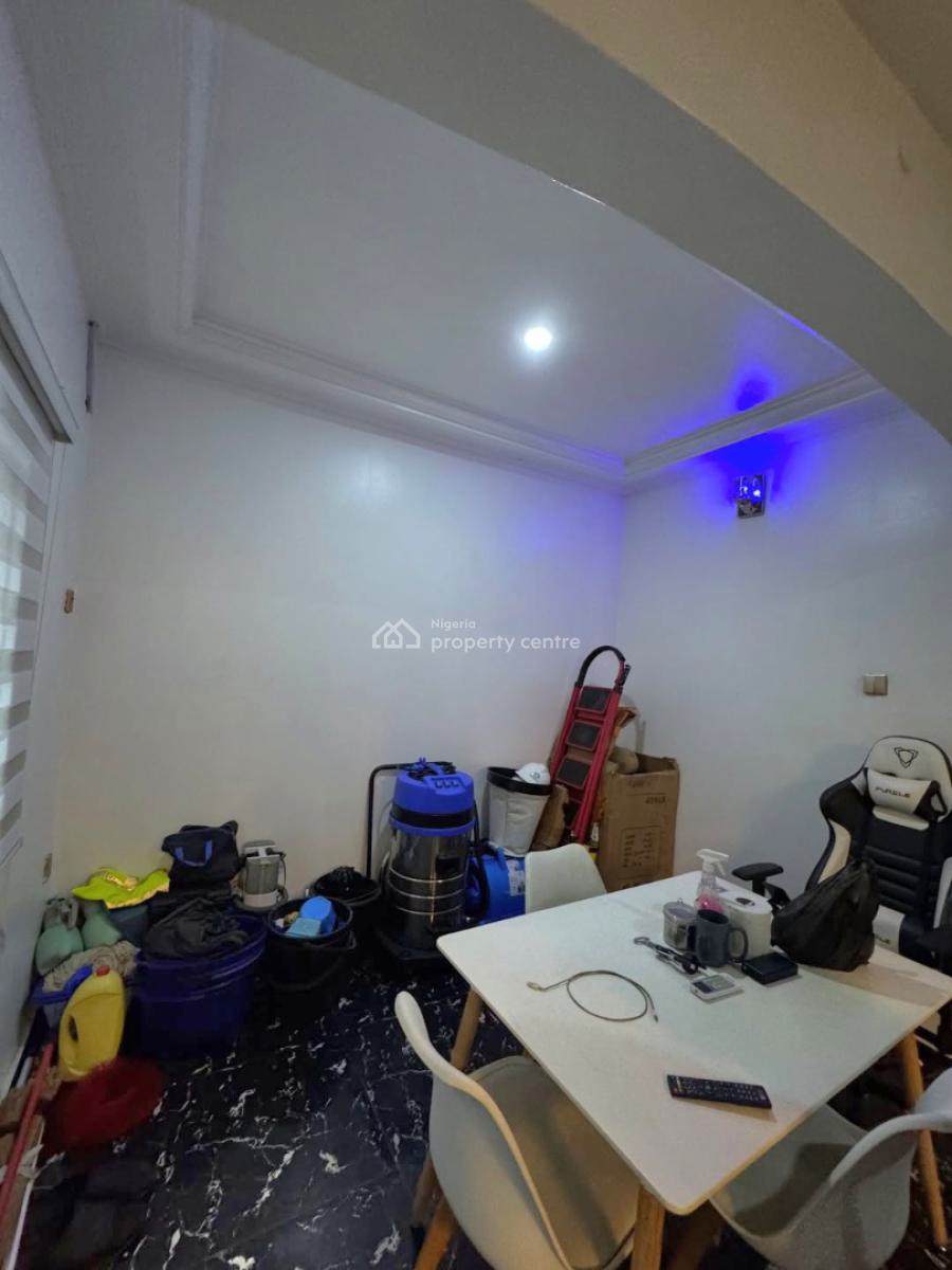 6 Flat Investment Property, Rumuokwurusi, Port Harcourt, Rivers, Block of Flats for Sale