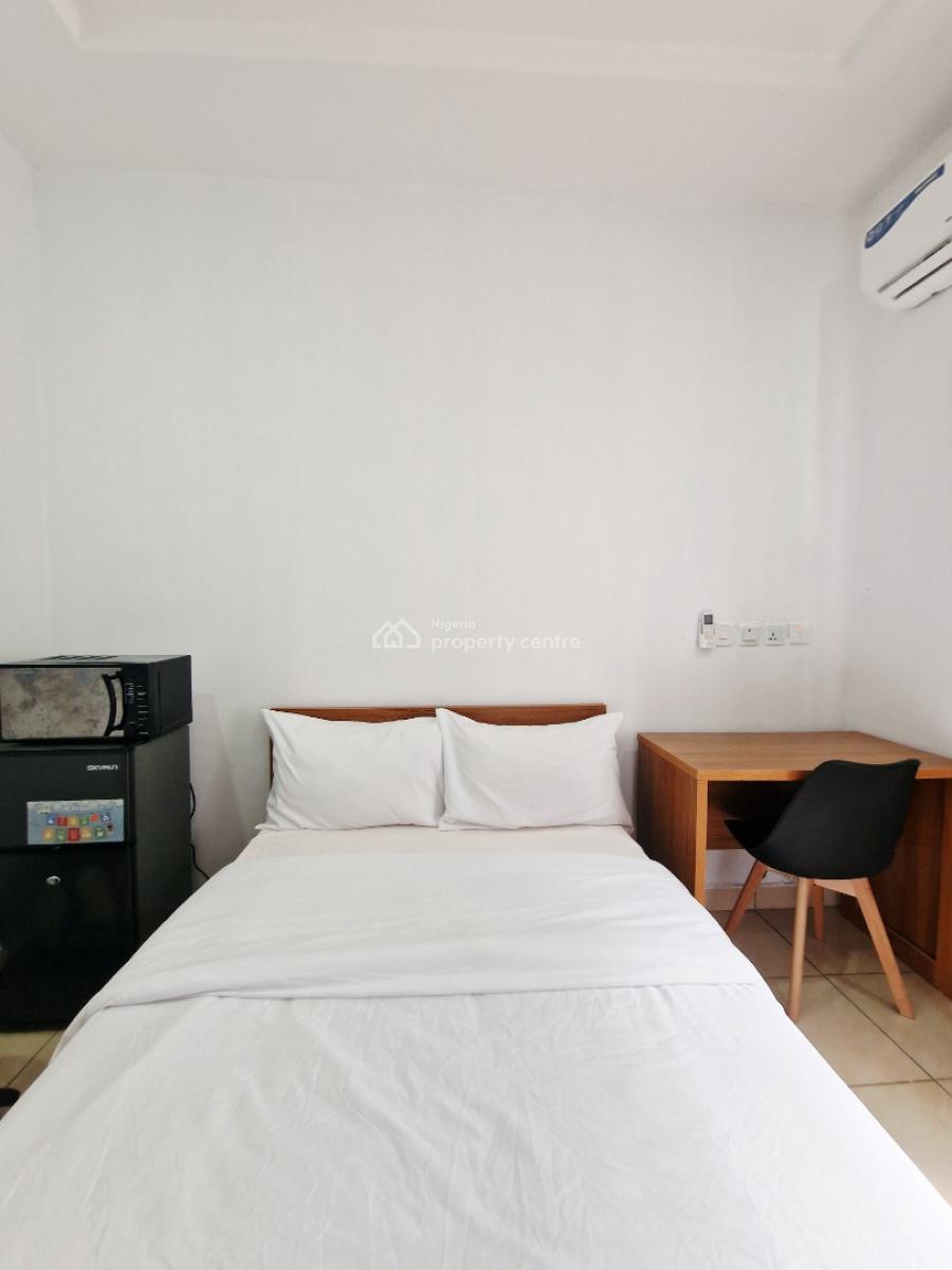 Sophisticated Studio Apartment, Sunny Okosun, Off Micheal Jackson Street, 5th Avenue, Gwarinpa, Abuja, Flat / Apartment Short Let