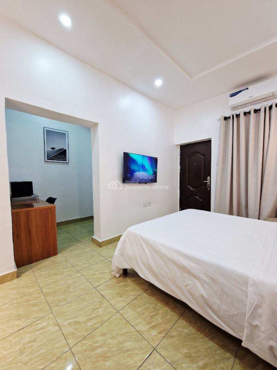 Sophisticated Studio Apartment, Sunny Okosun, Off Micheal Jackson Street, 5th Avenue, Gwarinpa, Abuja, Flat / Apartment Short Let