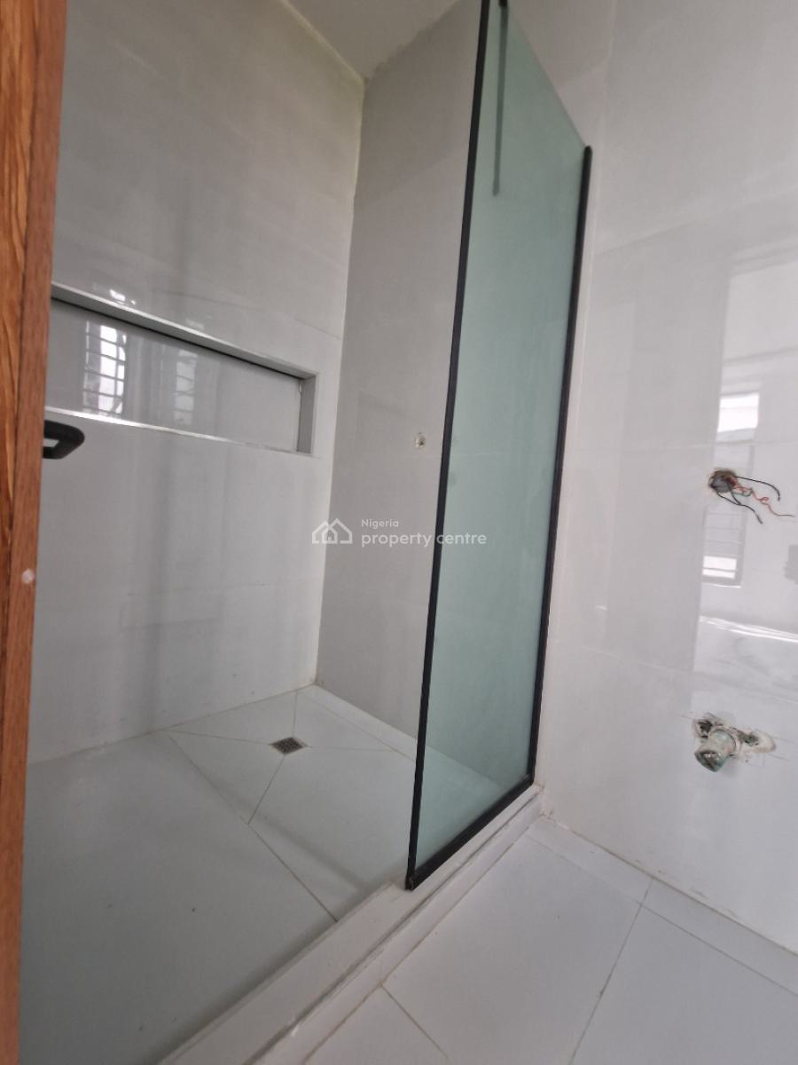 Beautifully Designed Home, Ikota, Lekki, Lagos, Semi-detached Duplex for Sale