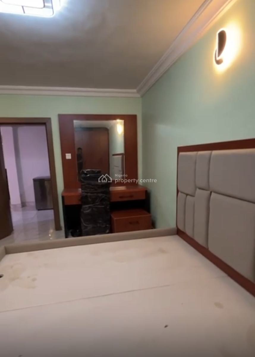 Furnished 3bedroom Flat, 1st Floor, Tarred Rd, Garki 2, Garki, Abuja, Flat / Apartment for Sale