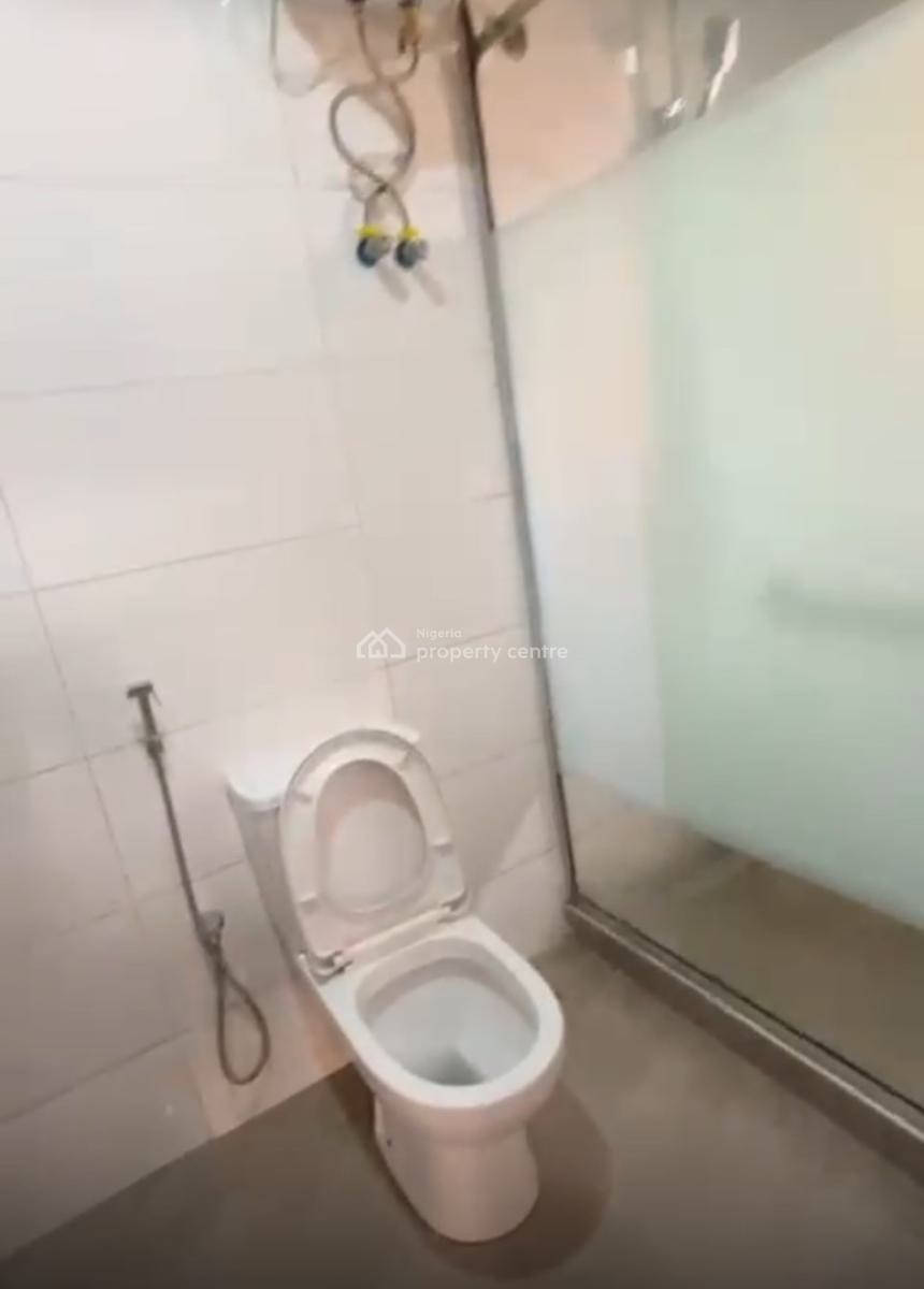 Furnished 3bedroom Flat, 1st Floor, Tarred Rd, Garki 2, Garki, Abuja, Flat / Apartment for Sale