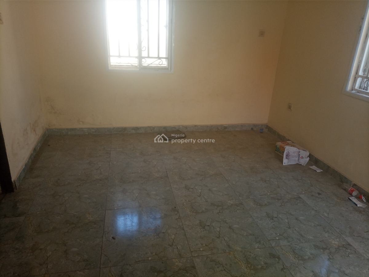 Sharp Standard Self-contain Bq, Efab Queens Gwarinpa Extension, Gwarinpa, Abuja, Self Contain (single Rooms) for Rent