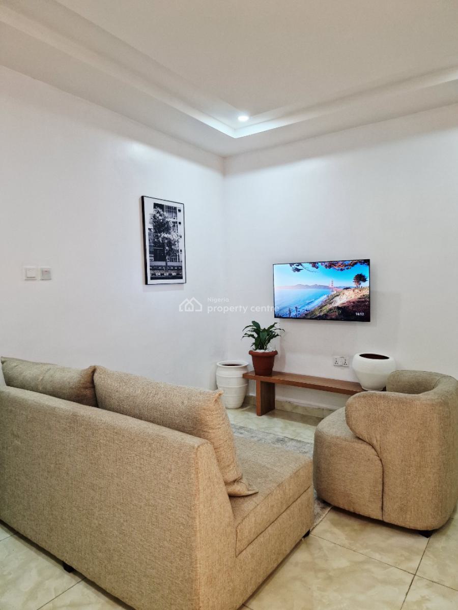 Sophisticated Studio Apartment, Sunny Okosun, Off Micheal Jackson Street, 5th Avenue, Gwarinpa, Abuja, Flat / Apartment Short Let