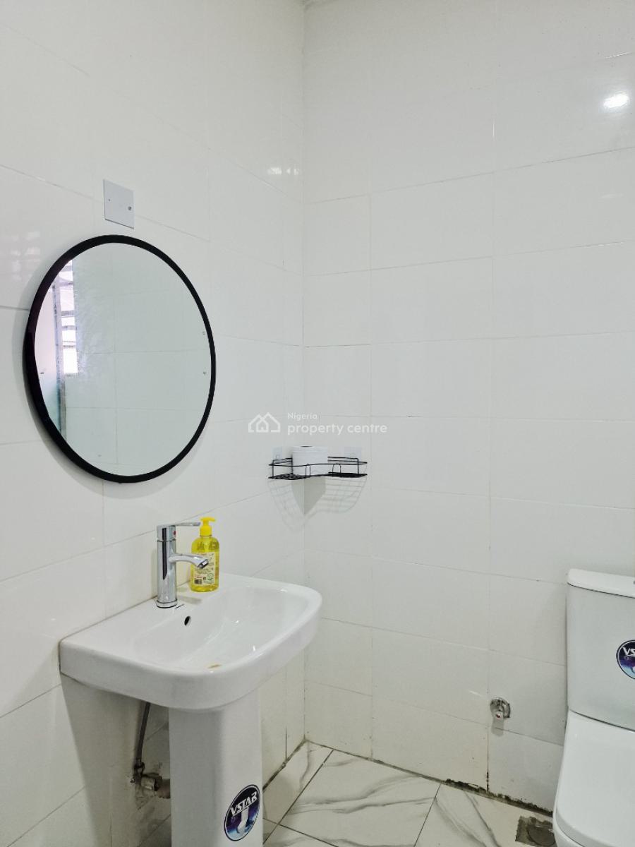 Sophisticated Studio Apartment, Sunny Okosun, Off Micheal Jackson Street, 5th Avenue, Gwarinpa, Abuja, Flat / Apartment Short Let