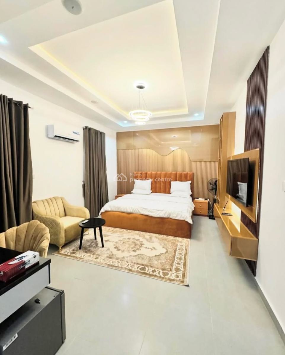 Beautiful 4 Bedrooms Apartment, Dawaki, Gwarinpa, Abuja, Flat / Apartment Short Let